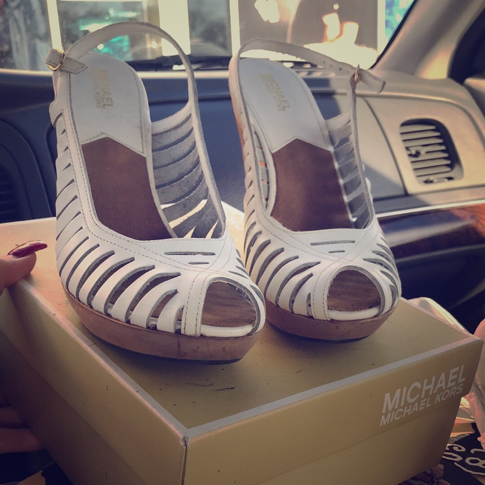 MK shoes